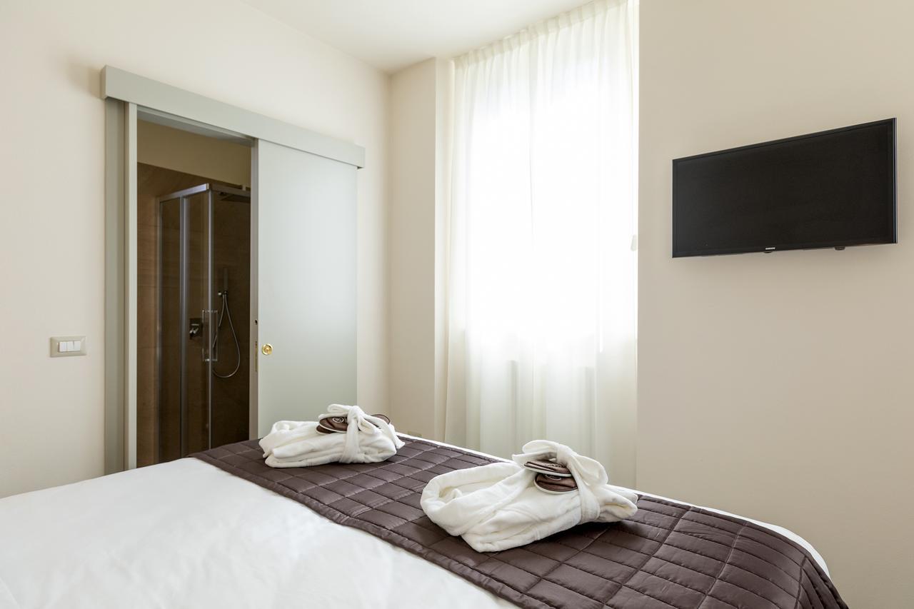 Hotel Villa Cipressi, By R Collection Hotels ヴァレンナ エクステリア 写真
